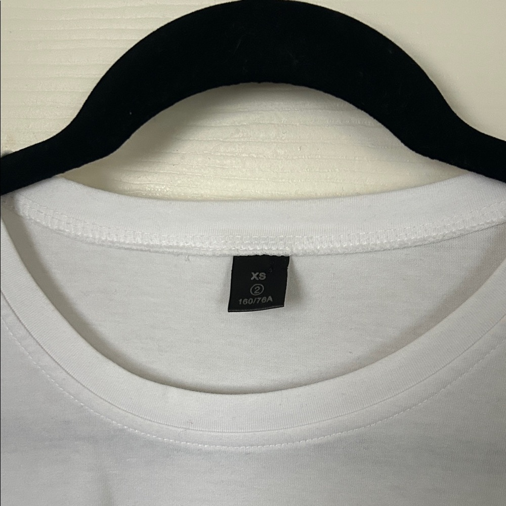 White Fan Made V BTS Graphic T-Shirt - Picture 3 of 6